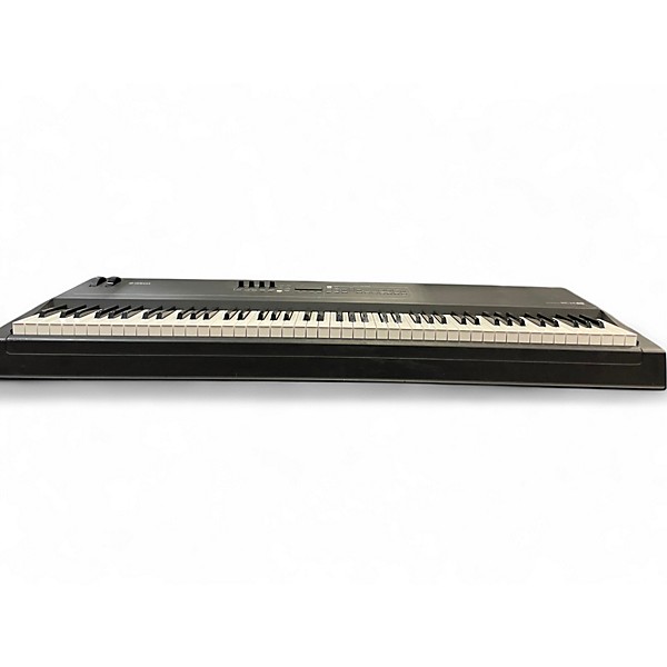 Used Yamaha kx8
