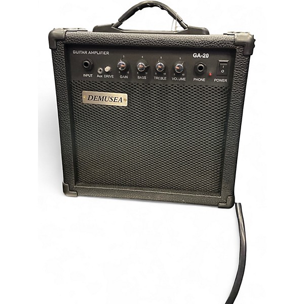 Used Demusea GA-20 Guitar Combo Amp