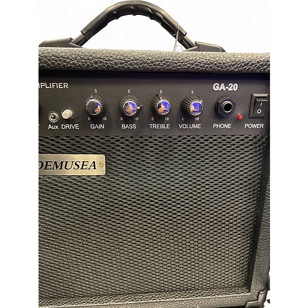 Used Demusea GA-20 Guitar Combo Amp
