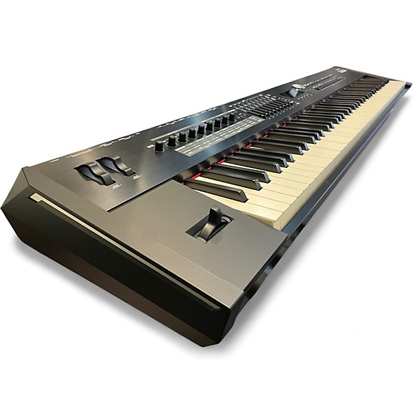 Used Roland rd2000ex Keyboard Workstation