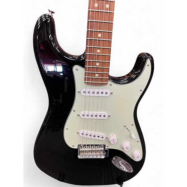 Used Fender DELUXE EDITION PLAYER STRATOCASTER ROASTED Black Solid Body Electric Guitar