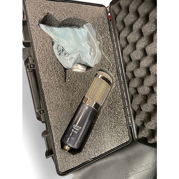Used MXL R144 Ribbon Microphone
