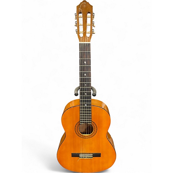 Used Yamaha C40 Natural Classical Acoustic Guitar