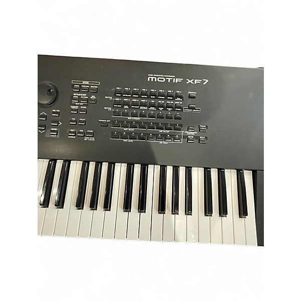 Used Yamaha Motif XF7 76 Key Keyboard Workstation