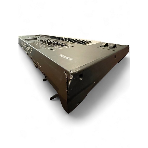 Used Yamaha Motif XF7 76 Key Keyboard Workstation