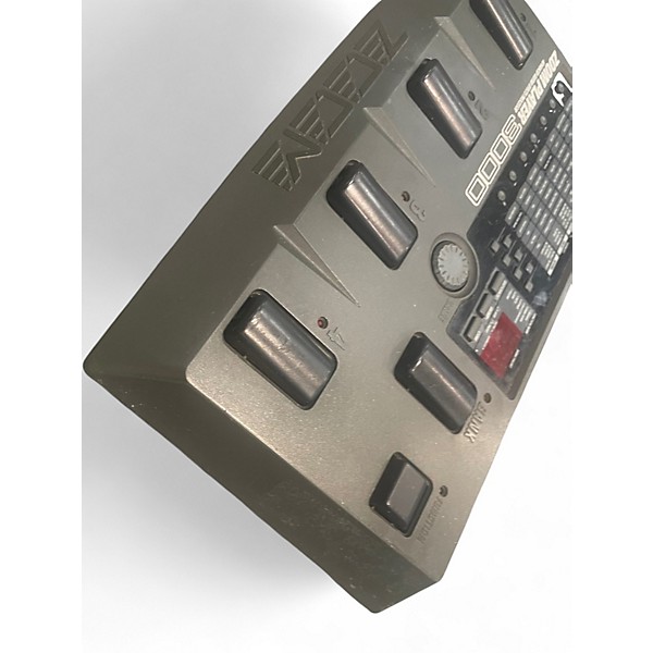 Used Zoom player 3000 Effect Processor