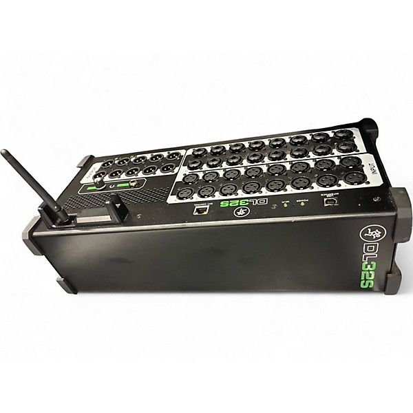 Used Mackie dl32s Digital Mixer