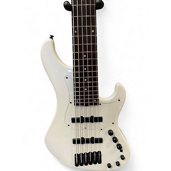 Used Ibanez Mode MDM1006 White Electric Bass Guitar