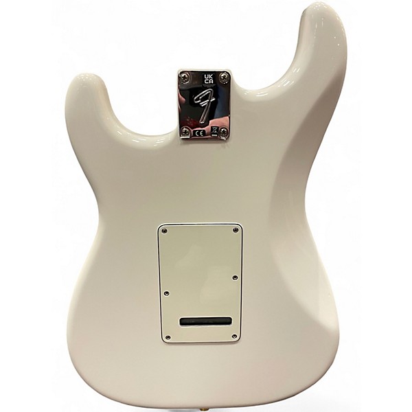 Used Fender Player Stratocaster Polar White Solid Body Electric Guitar