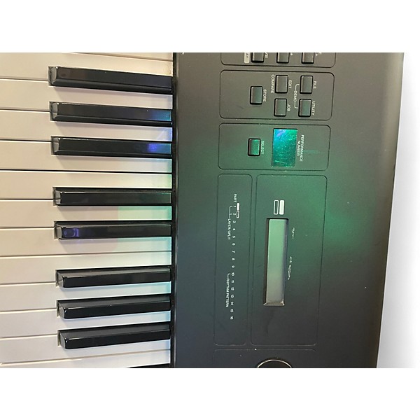 Used Yamaha MX88 Synthesizer