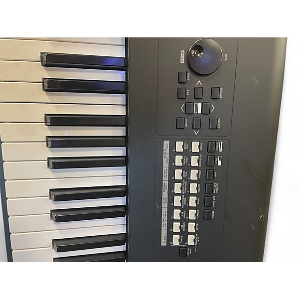 Used Yamaha MX88 Synthesizer