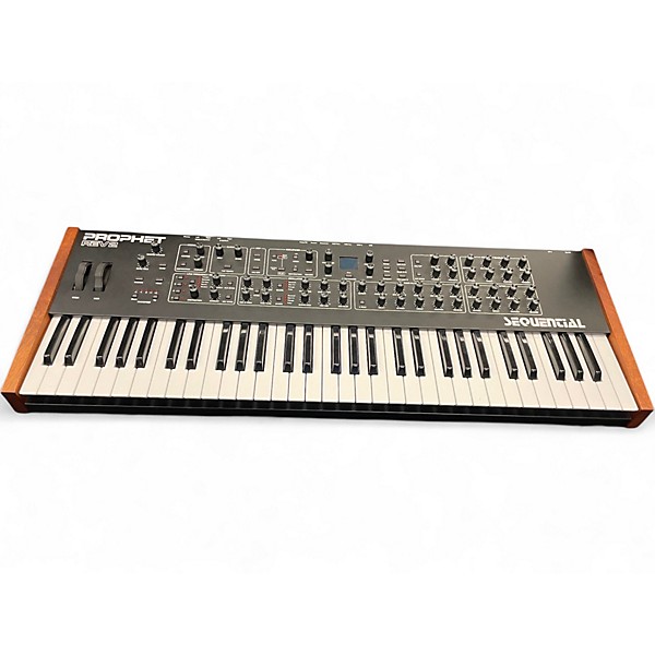 Used Sequential prophet rev2 Synthesizer