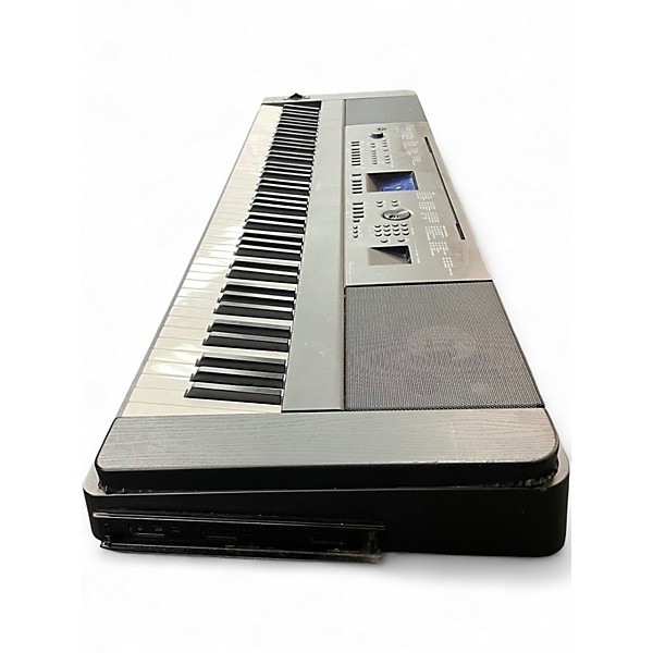 Used Yamaha DGX-660 Digital Piano