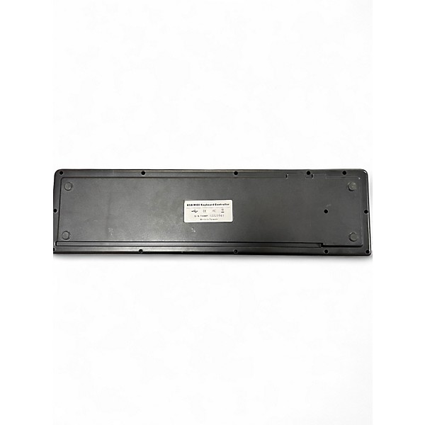 Used Midiplus AKM230 MIDI Controller