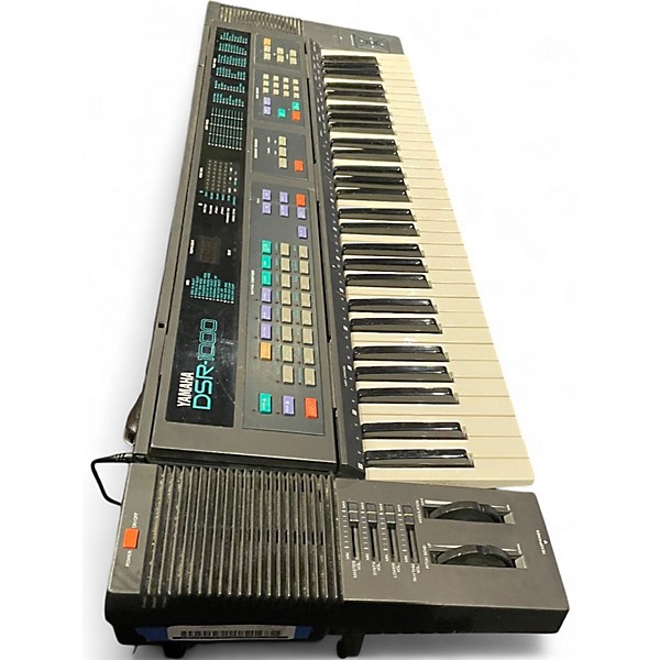 Used Yamaha DSR1000 Synthesizer