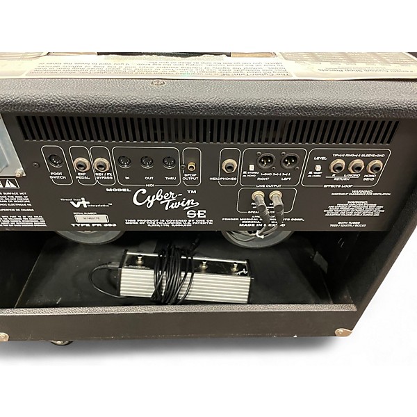 Used Fender Cybertwin SE 65W 2x12 Guitar Combo Amp