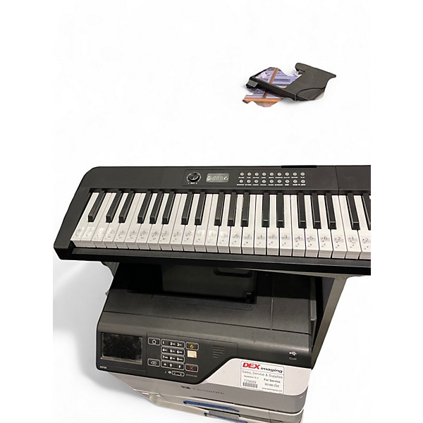 Used Rivvta 88 KEY KEYBOARD