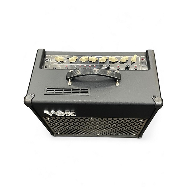 Used VOX Valvetronix VT15 15W 1x8 Guitar Combo Amp
