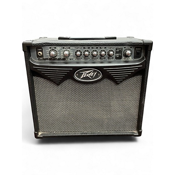 Used Peavey VYPER 15M Guitar Combo Amp