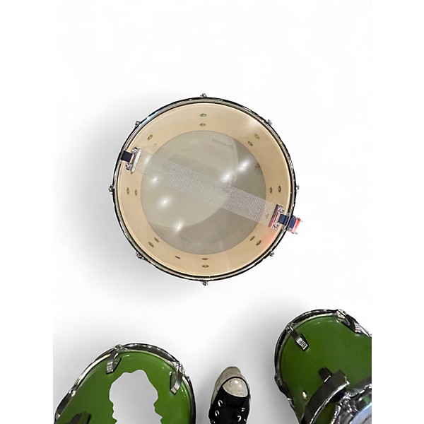 Used Ludwig 5 Piece ELEMENT EVOLUTION Emerald Green Drum Kit