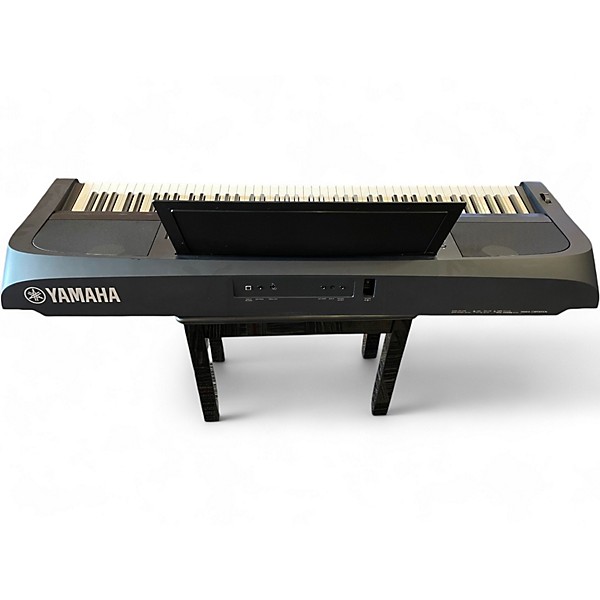 Used Yamaha DGX670 Digital Piano