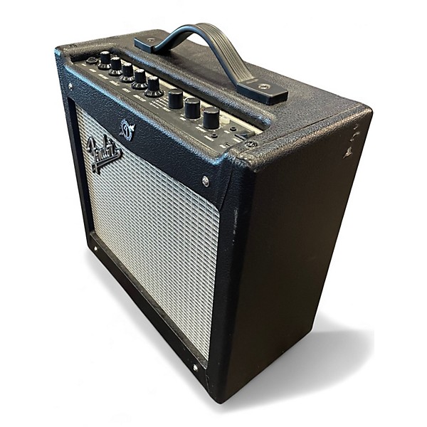 Used Fender Mustang I V2 20W 1X8 Guitar Combo Amp
