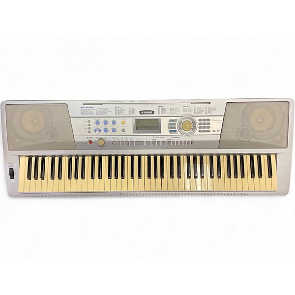 Used Yamaha DGX202 Keyboard Workstation