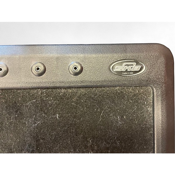 Used SKB 1SKB-PS-8 Pedal Board