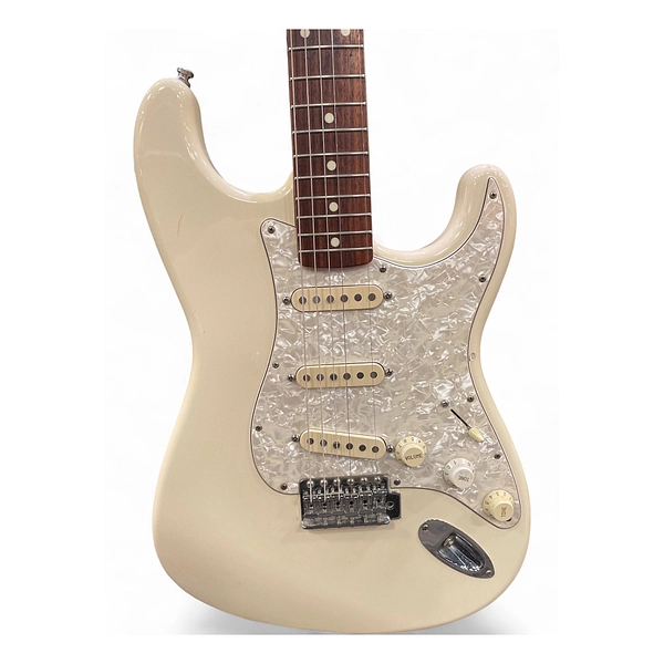 Vintage 1996 Fender Standard Stratocaster Olympic White Solid Body Electric Guitar