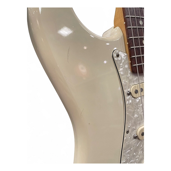 Vintage 1996 Fender Standard Stratocaster Olympic White Solid Body Electric Guitar