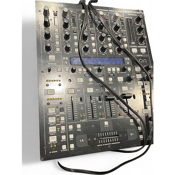 Used Behringer DDM4000 DJ Mixer