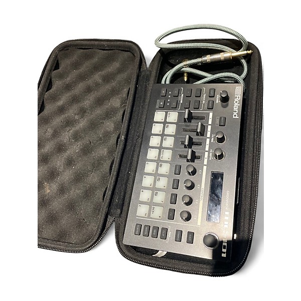Used Roland MC-101 GROOVEBOX Production Controller