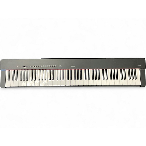 Used Yamaha P225