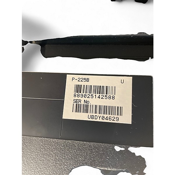 Used Yamaha P225