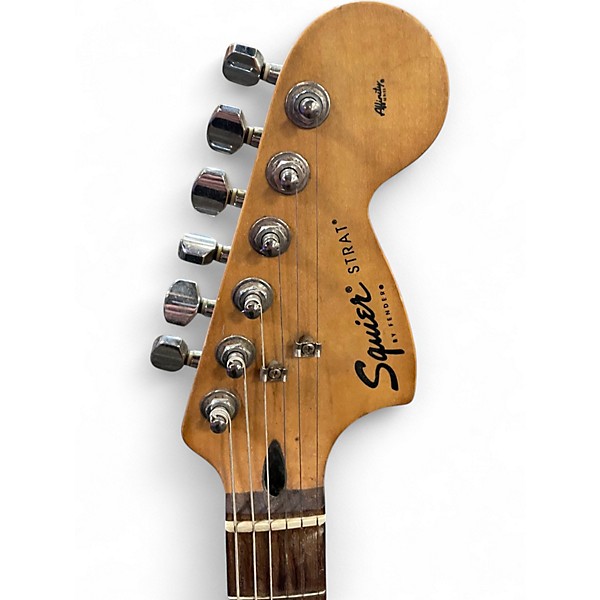 Used 2001 Squier Affinity Stratocaster Candy Apple Red Solid Body Electric Guitar