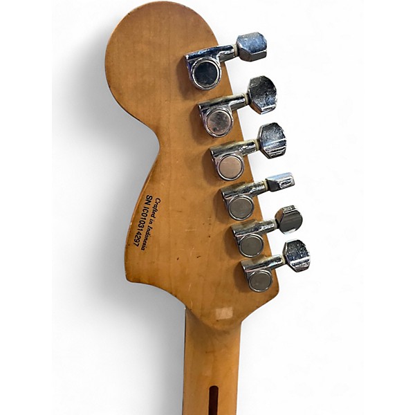 Used 2001 Squier Affinity Stratocaster Candy Apple Red Solid Body Electric Guitar