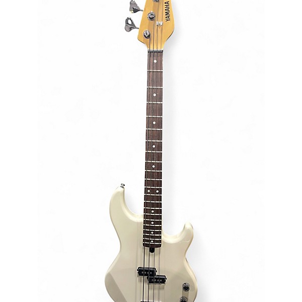 Used Yamaha BB200 White Electric Bass Guitar
