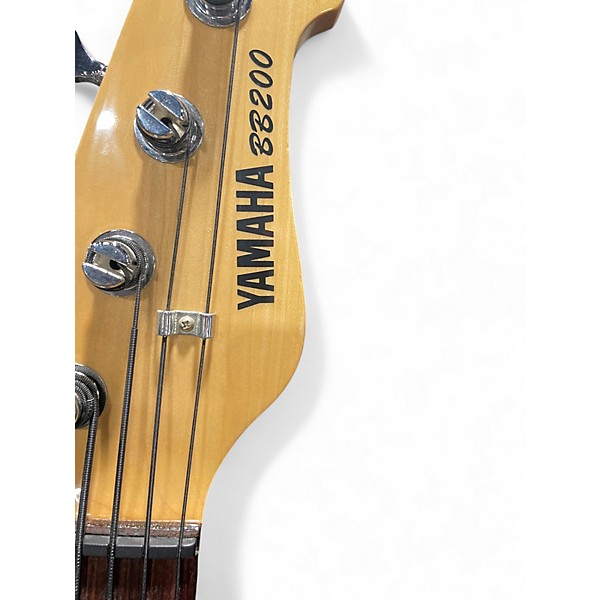Used Yamaha BB200 White Electric Bass Guitar