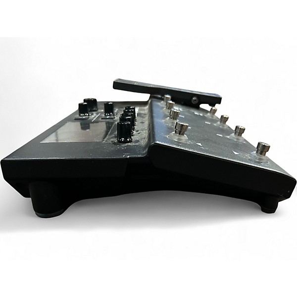 Used Line 6 Helix LT Effect Processor