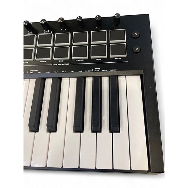 Used M-Audio Oxygen Pro 25 MIDI Controller