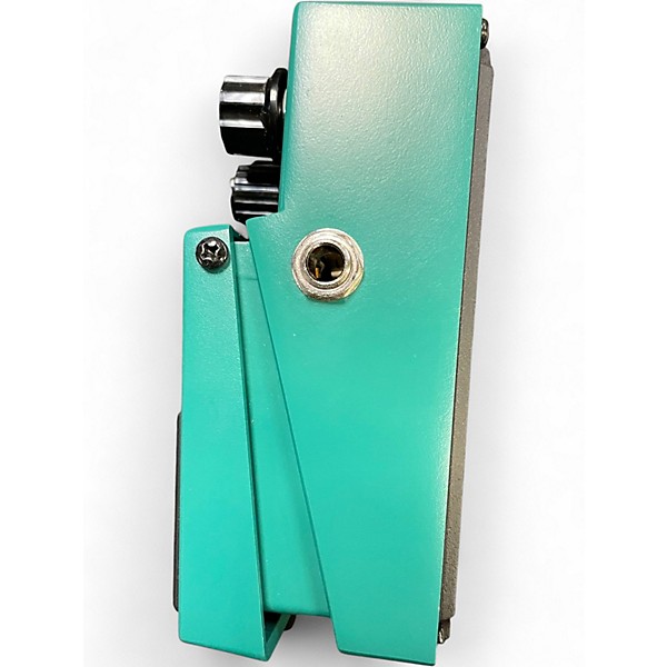Used BOSS TR2 Tremolo Effect Pedal