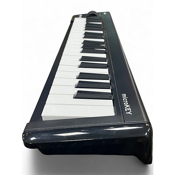 Used KORG MicroKey 37 USB MIDI Controller