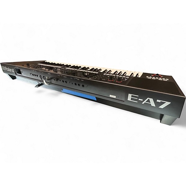 Used Roland E-A7 Arranger Keyboard