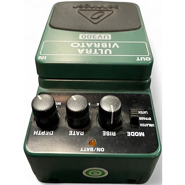 Used Behringer UV300 Ultra Vibrato Effect Pedal