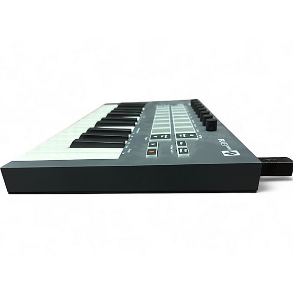 Used Novation FLKEY MINI Synthesizer