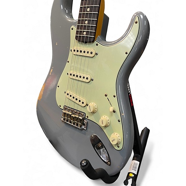 Used Fender 1960 Stratocaster Custom Shop Jounreyman Cielo Grey Solid Body Electric Guitar