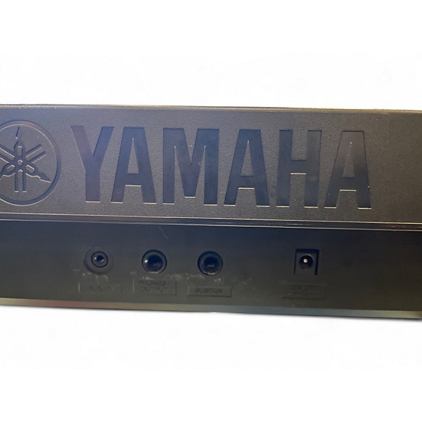 Used Yamaha PSRE273 Portable Keyboard