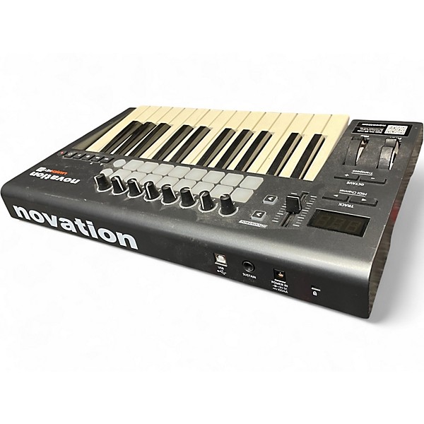 Used Novation Launchkey 25 Key MIDI Controller