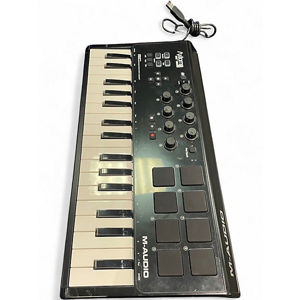 Used M-Audio Axiom Air Mini 32 MIDI Controller