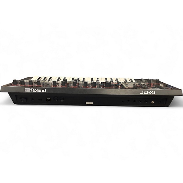 Used Roland JDXi Synthesizer